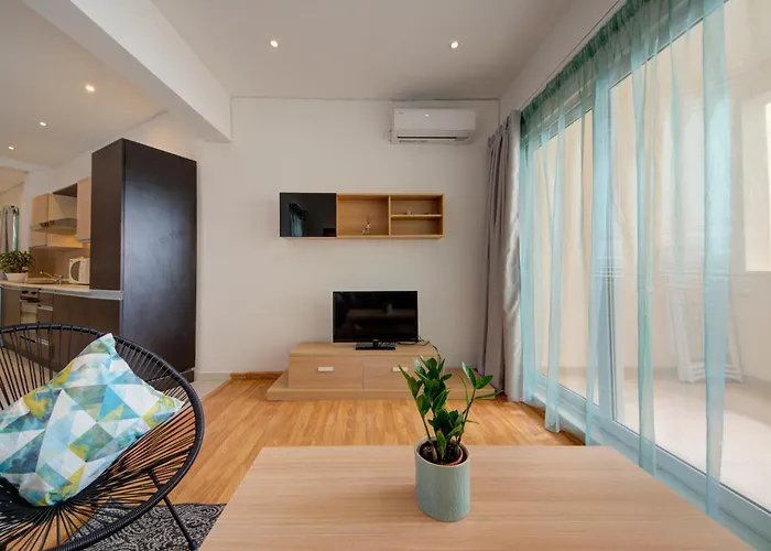 Pleasant Seaview 2-bedroom In