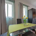 Pleasant Seaview 2-bedroom In * Sliema