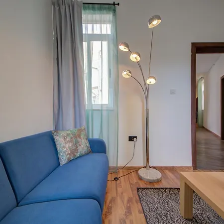 Apartment Pleasant Seaview 2-bedroom In