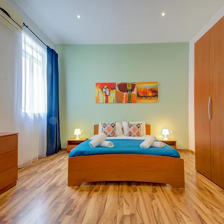 Pleasant Seaview 2-bedroom In Apartment Sliema