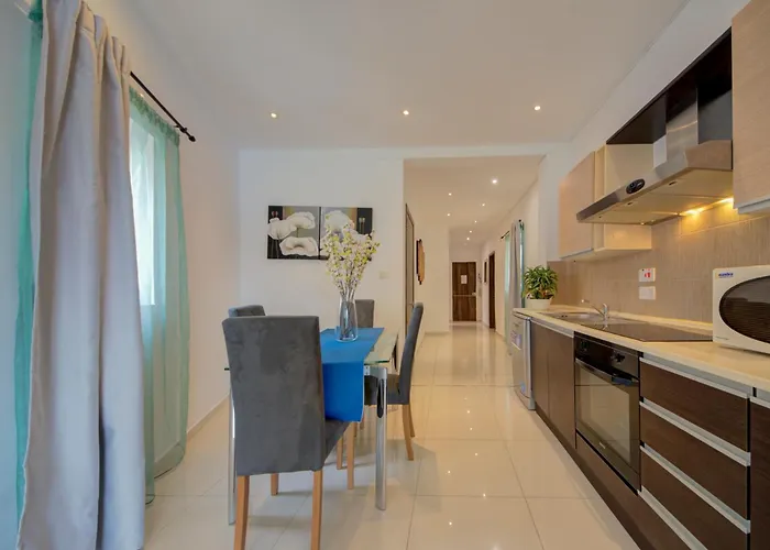 Pleasant Seaview 2-bedroom In Appartamento *